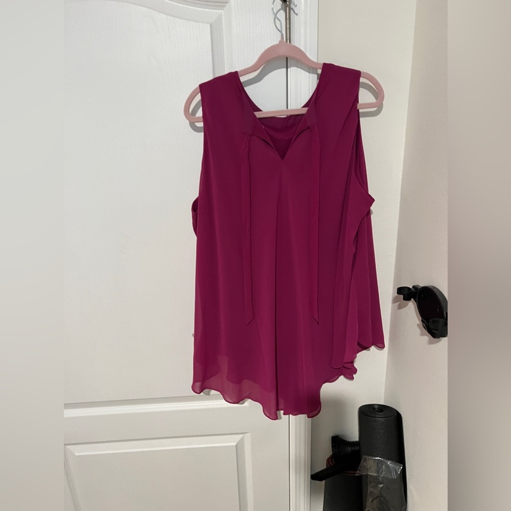 2X Blouse - Picture 2 of 4